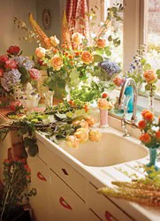 Avanti Card Blank Flowers Kitchen Sink
