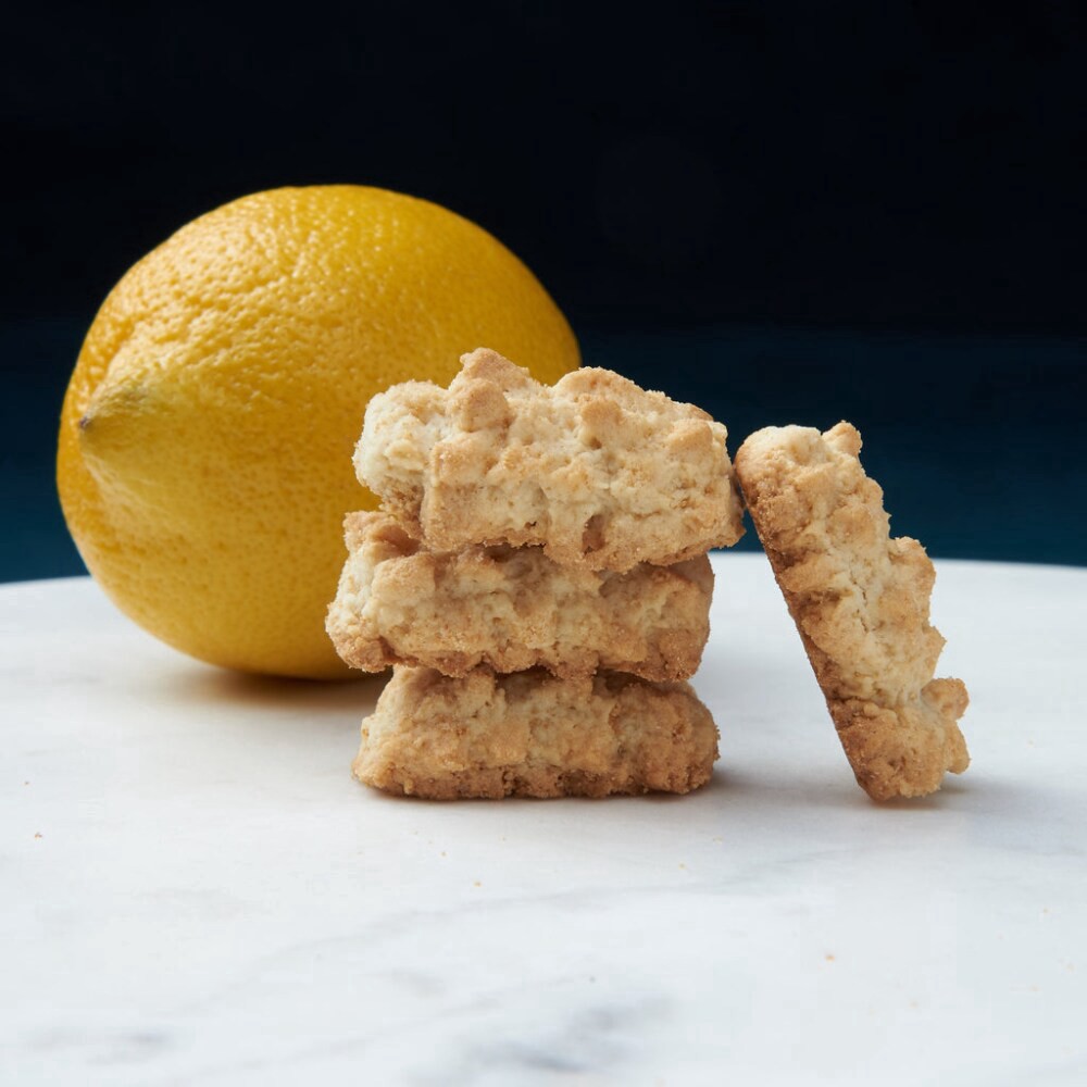 slide 3 of 3, Isola Lemon Frolletti Cookies, 1 ct