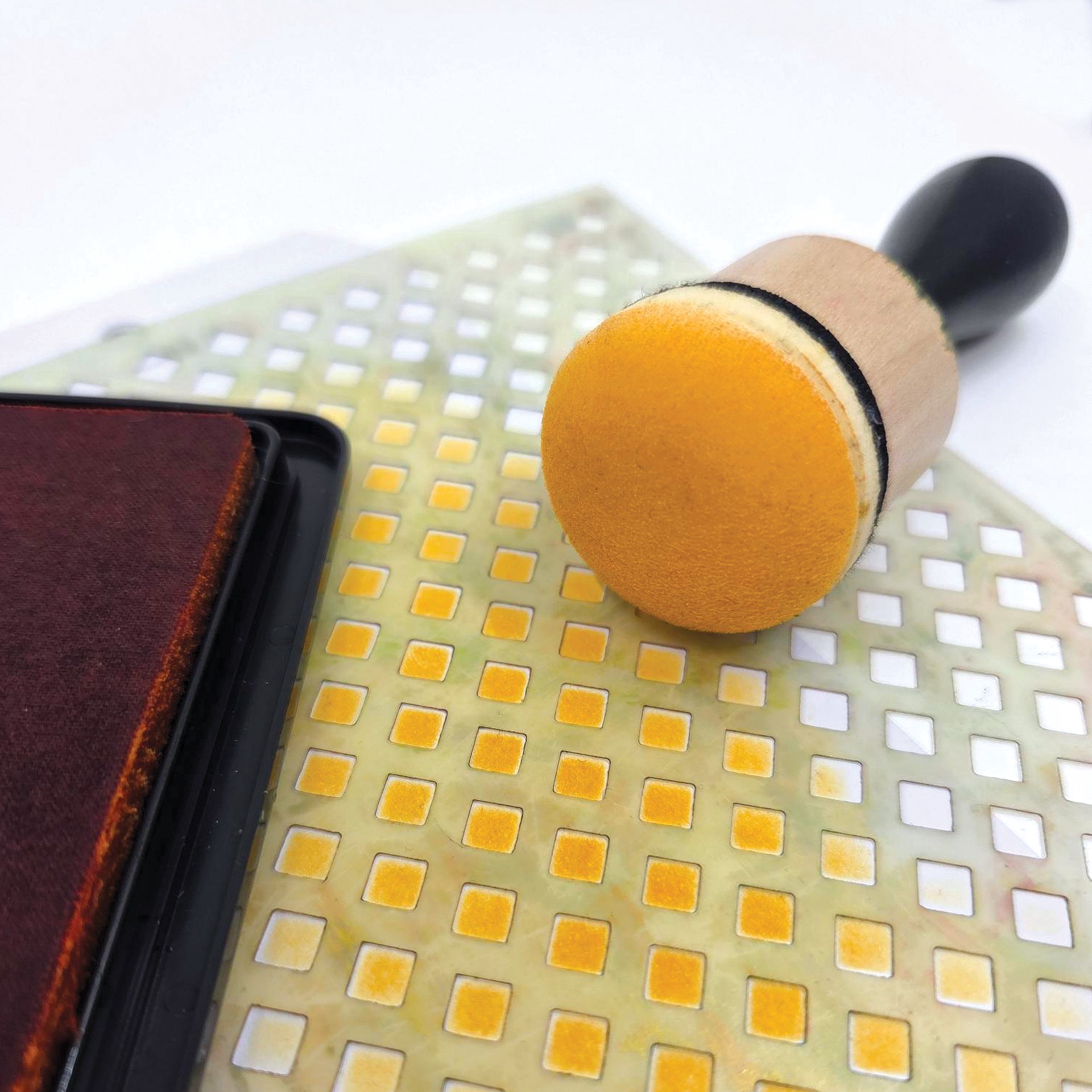 slide 2 of 3, Ranger Mini Domed Ink Blending Foams, 10ct., 10 ct