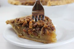 Mama Jo 6" Pecan Pie