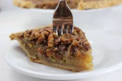 Mama Jo 6" Pecan Pie