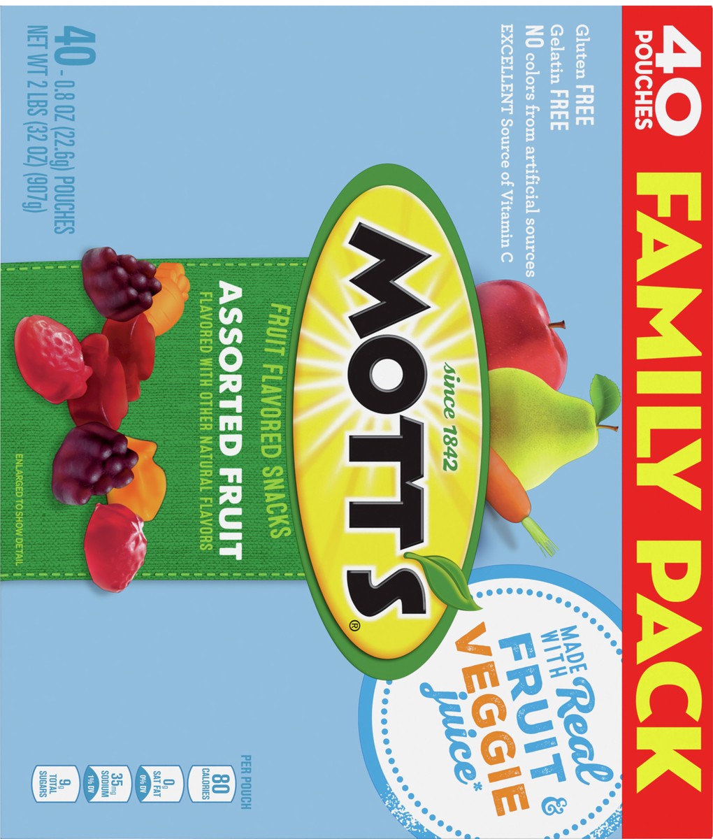 slide 10 of 13, Mott's Fruit Flavored Snacks, Halloween Treats, Assorted Fruit, Gluten Free Snack, Family Pack, 40 Ct, 32 oz, 32 oz