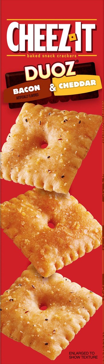 slide 3 of 8, Cheez-It DUOZ Bacon and Cheddar Baked Snack Crackers, 12.4 oz