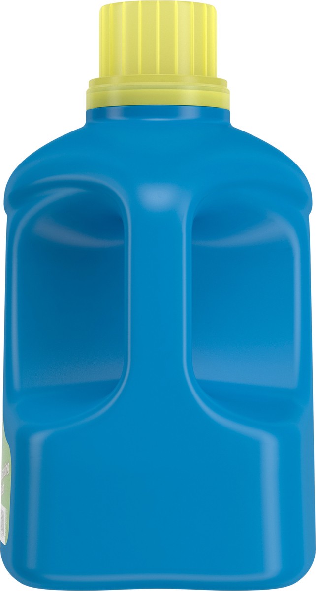 slide 6 of 9, XTRA Plus Scent Booster Technology, Sparkling Fresh, 88 Loads Liquid Laundry Detergent, 136.4 Fl oz, 136.4 oz