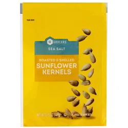 SE Grocers Roasted & Salted Sunflower Kernels 5.25 Ounces