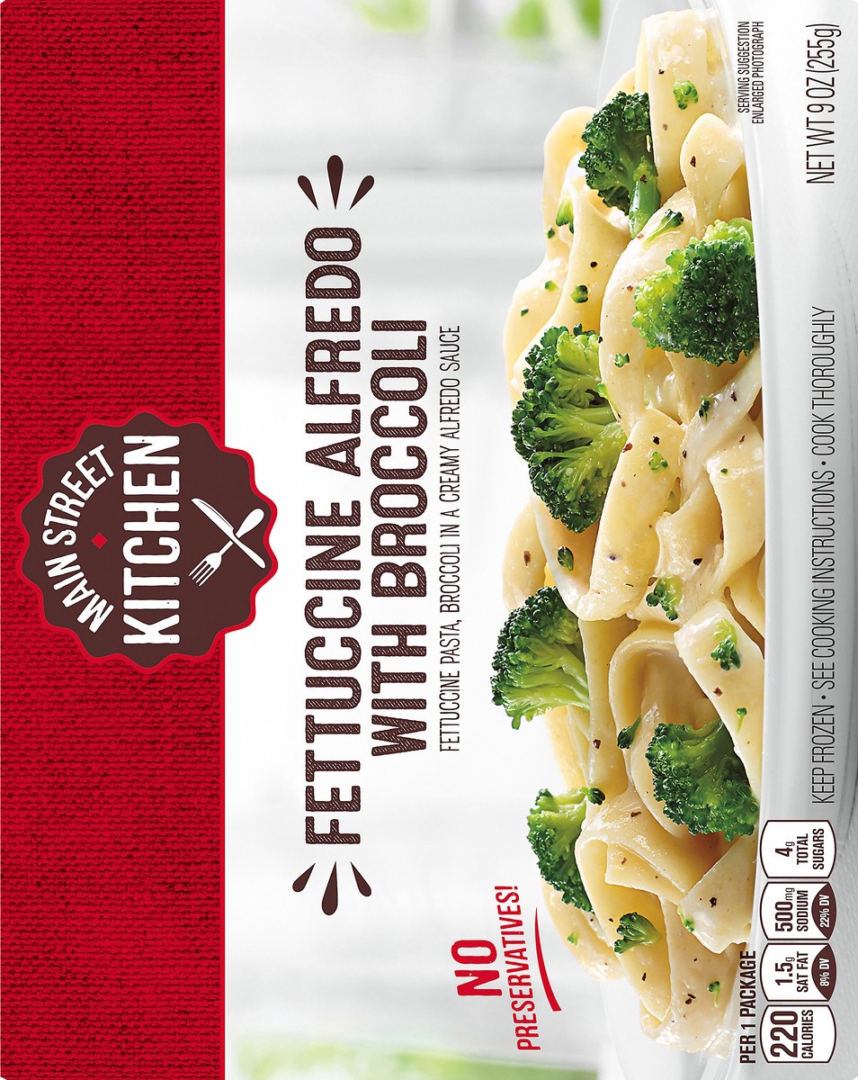 slide 3 of 14, Main Street Kitchen Fettuccini Alfredo Pasta with Broccoli Frozen Meal, 9 oz Box, 9 oz