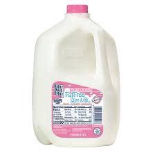 slide 1 of 1, Dairy Maid Dairy Skim Gallon Milk - 128 oz, 4 qt