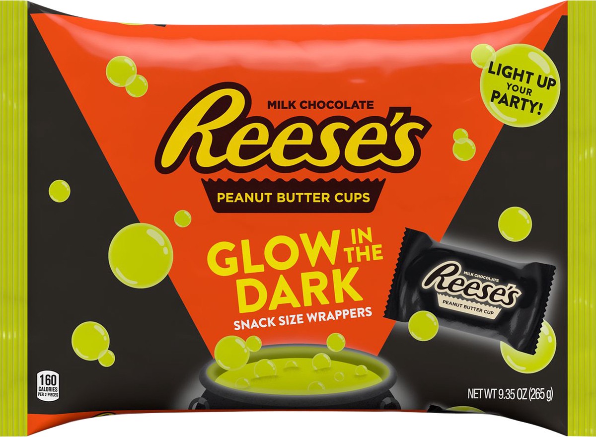 slide 2 of 3, Reese's Glow in the Dark Wrappers Milk Chocolate Peanut Butter Snack Size Cups Candy, 9.35 oz, Bag, 9.35 oz