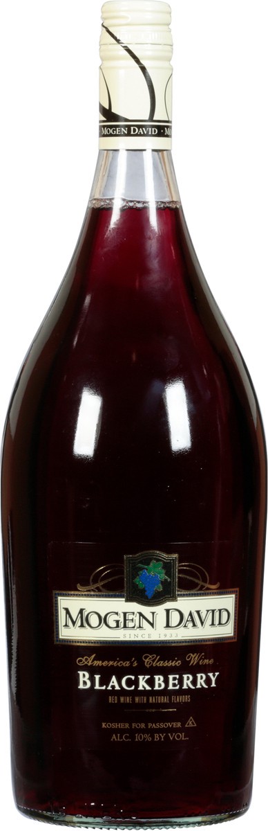 slide 1 of 11, Mogen David Blackberry Red Wine 1.5 lt, 1.5 liter