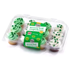 two-bite Mini Assorted St.Patricks Day Cupcakes