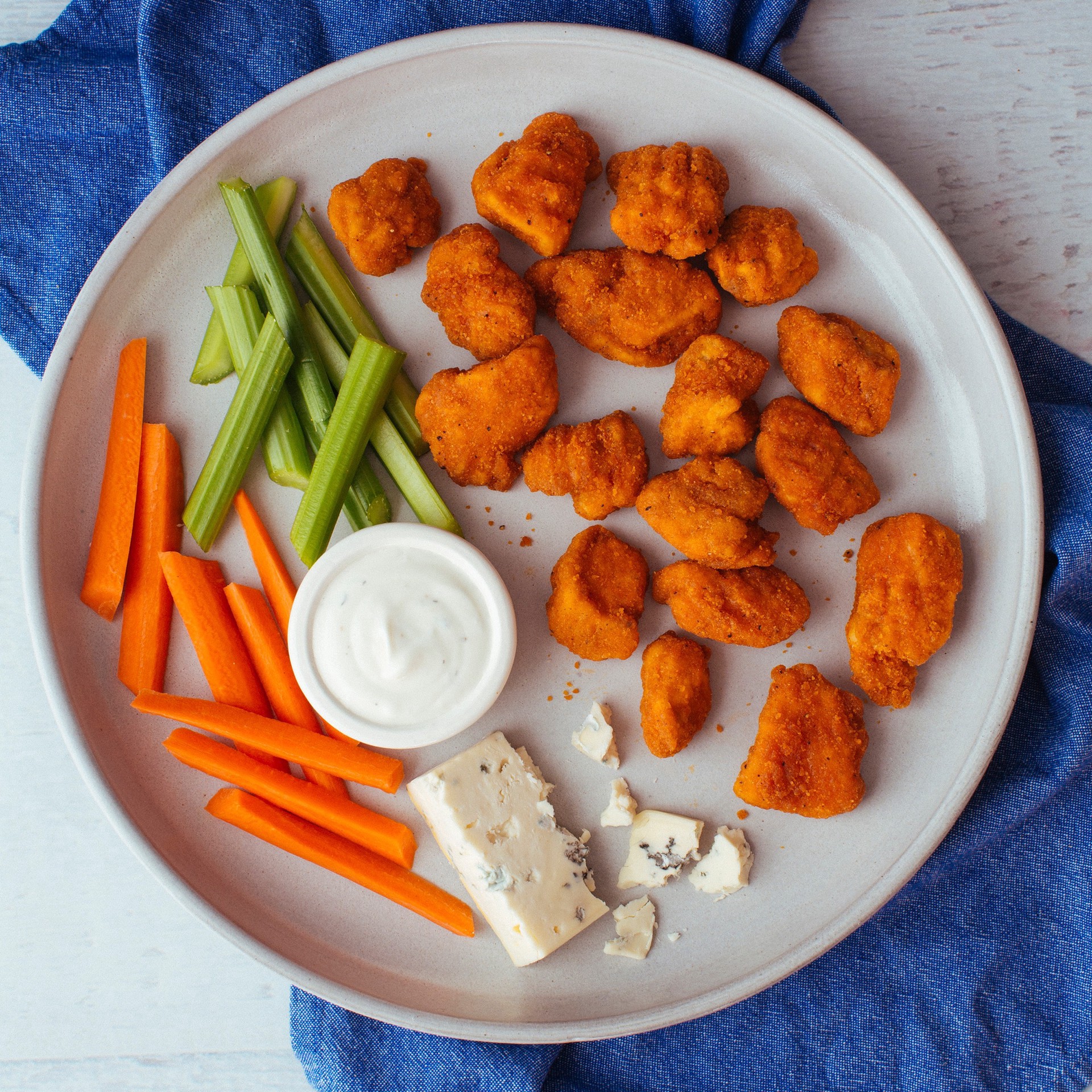 slide 5 of 7, Applegate Natural Spicy Chicken Breast Bites (Frozen), 16 oz