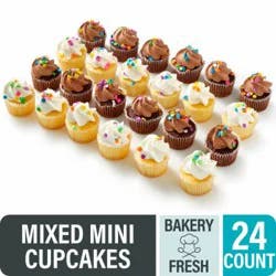 Bakery Fresh Goodness Vanilla And Chocolate Cupcakes