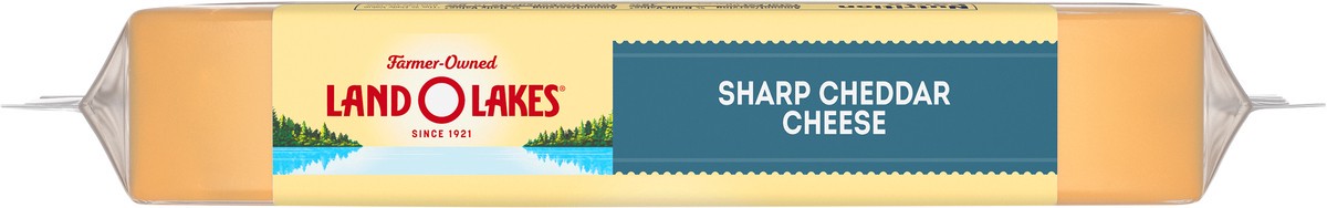 slide 4 of 9, Land O'Lakes Sharp Cheddar Cheese Chunk, 8 oz