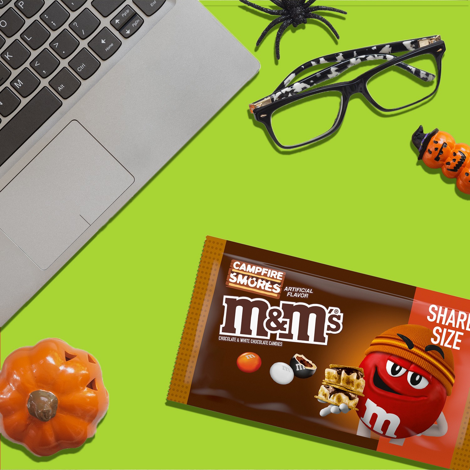 slide 6 of 8, M&M's Campfire Smores White and Milk Chocolate Halloween Candy, Share Size, 2.47 Oz Bag, 2.47 oz