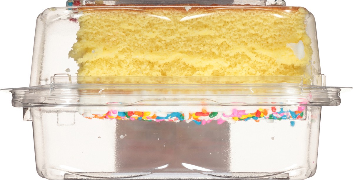 slide 4 of 9, Rich's Our Specialty Treat Shop Vanilla Cake Square with Vanilla Icing 6 oz., 6 oz