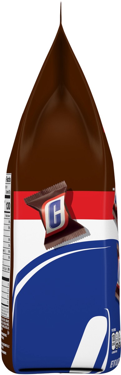 slide 2 of 9, Snickers Mini Size Milk Chocolate Candy Bars, 40 oz Bag, 40 oz