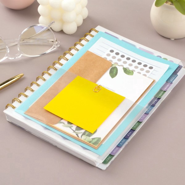 slide 4 of 9, 2025-2026 At-A-Glance Badge 13-Month Weekly/Monthly Planner, 5-1/2"" X 8-1/2"", Floral, January To January, 1722F-200, 1 ct