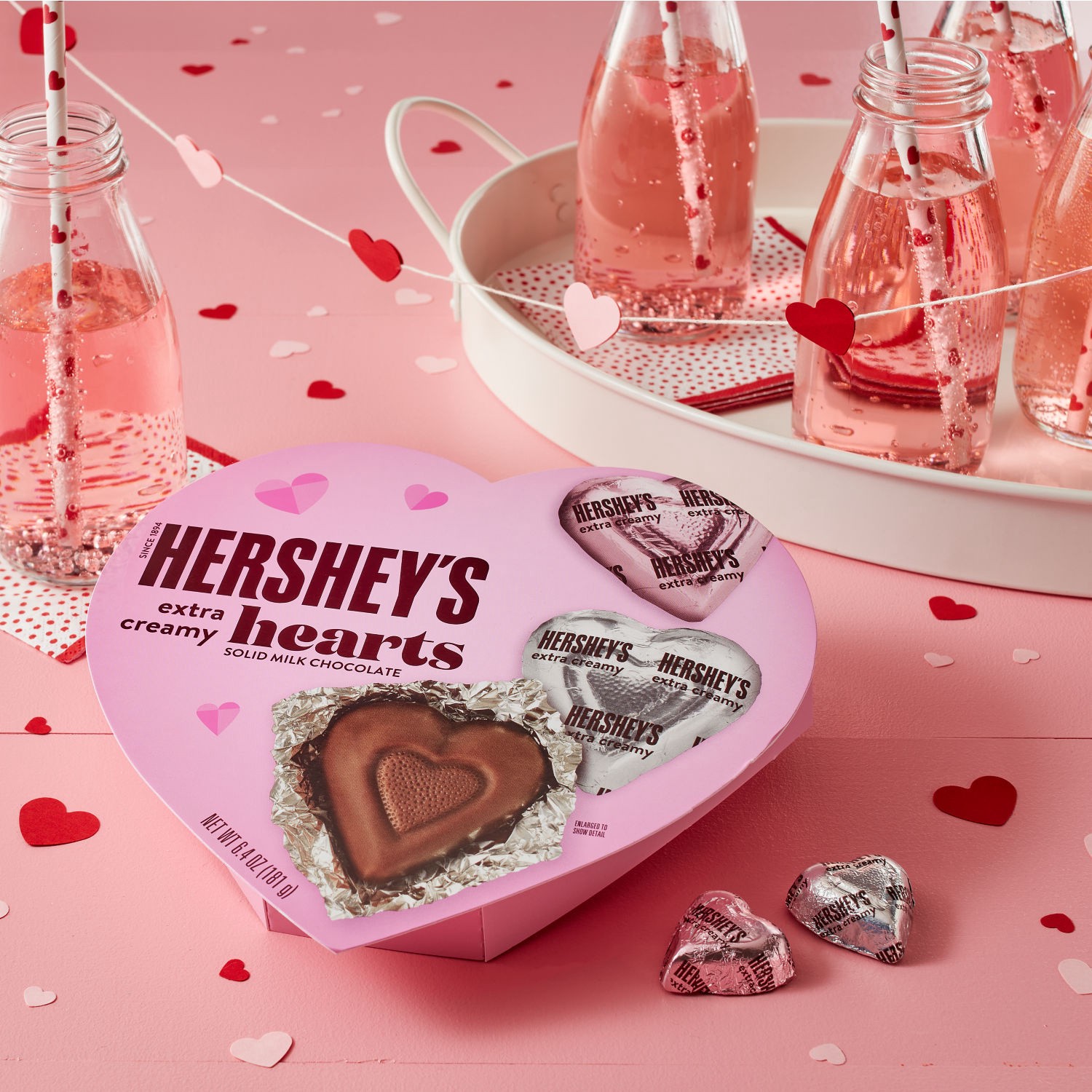 slide 6 of 8, Hershey's Extra Creamy Milk Chocolate Hearts, Valentine's Candy Gift Box, 6.4 oz, 6.4 oz