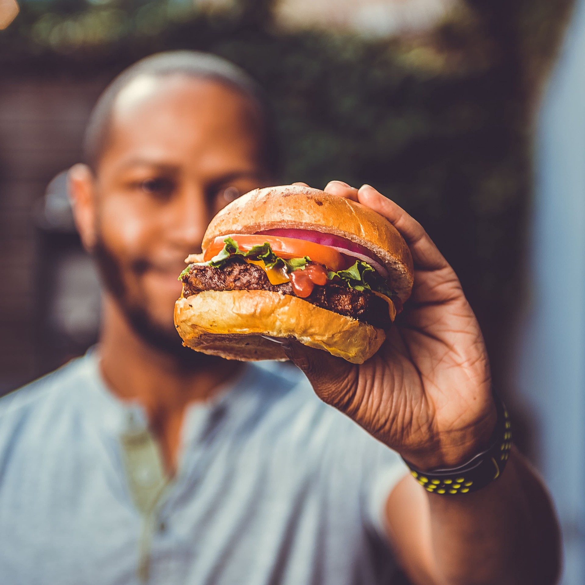 slide 3 of 5, MorningStar Farms Veggie Burgers, Meat Lovers, 8 oz, 2 Count, Frozen, 8 oz