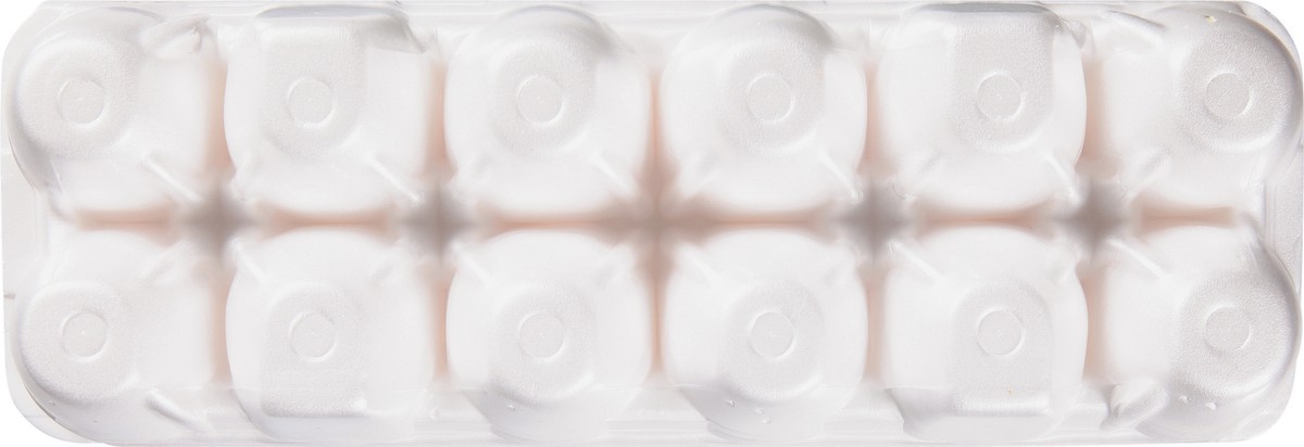 slide 5 of 9, Dairy Fresh Medium Eggs 12 ea, 12 ct