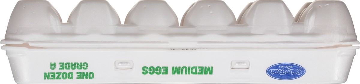 slide 9 of 9, Dairy Fresh Medium Eggs 12 ea, 12 ct