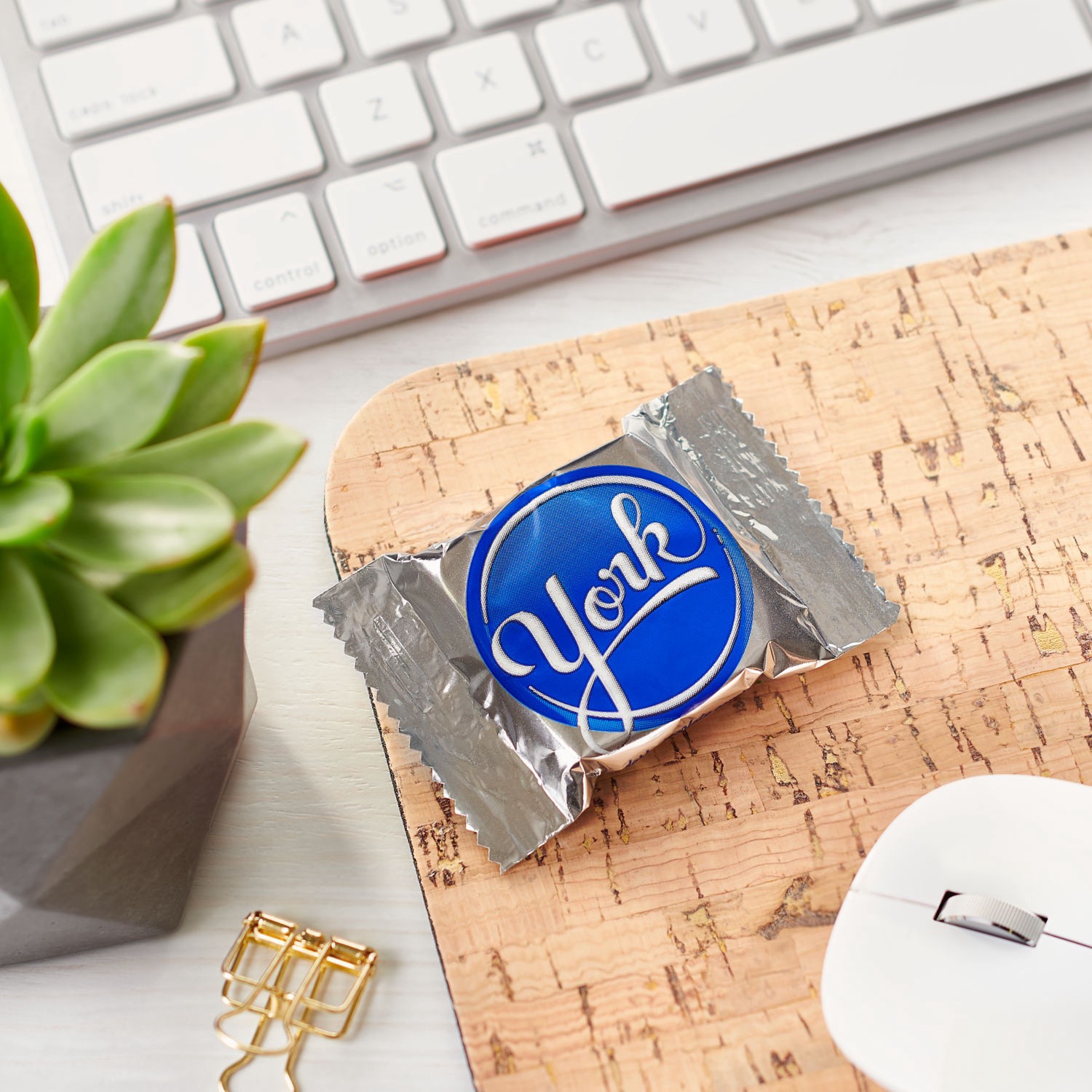 slide 2 of 7, York Dark Chocolate Snack Size Peppermint Patties, Candy Packs, 0.6 oz (5 Count), 5 ct