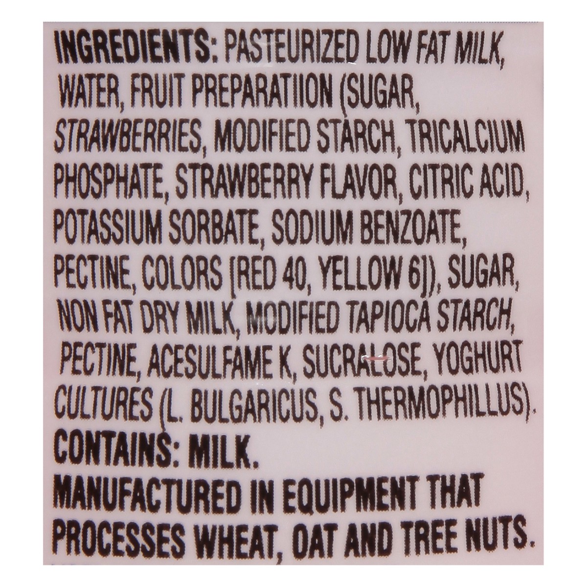 slide 4 of 13, Yoplait Strawberry Smoothie 7 fl oz, 7 fl oz