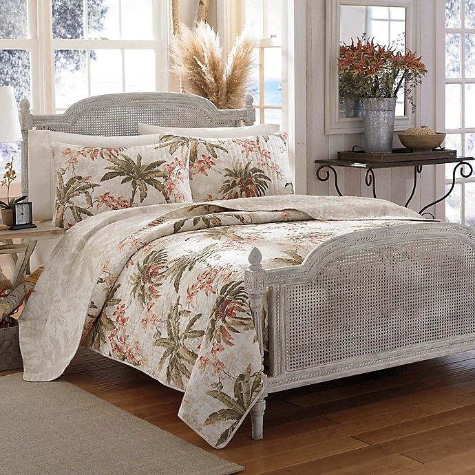 slide 1 of 3, Tommy Bahama Bonny Cove King Quilt Set - Coconut, 3 ct