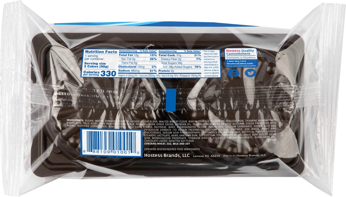 slide 5 of 11, HOSTESS Chocolate Cupcakes Single Serve, 2 Count, 3.17 oz, 