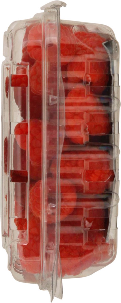 slide 4 of 10, Naturipe Farms Raspberries 6 oz., 6 oz