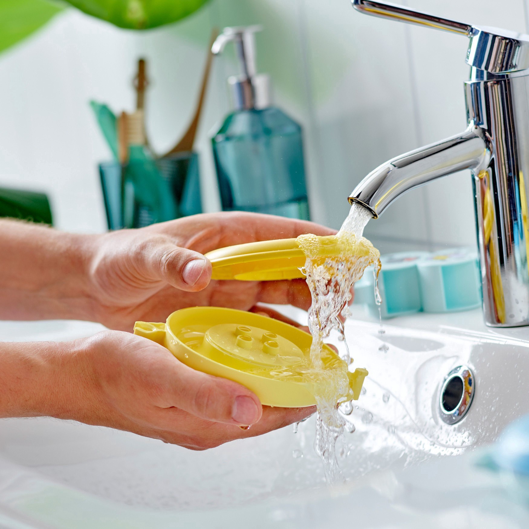 slide 8 of 11, LEGO DUPLO Bath Time Fun: Floating Animal Train Baby Toy 10965, 1 ct