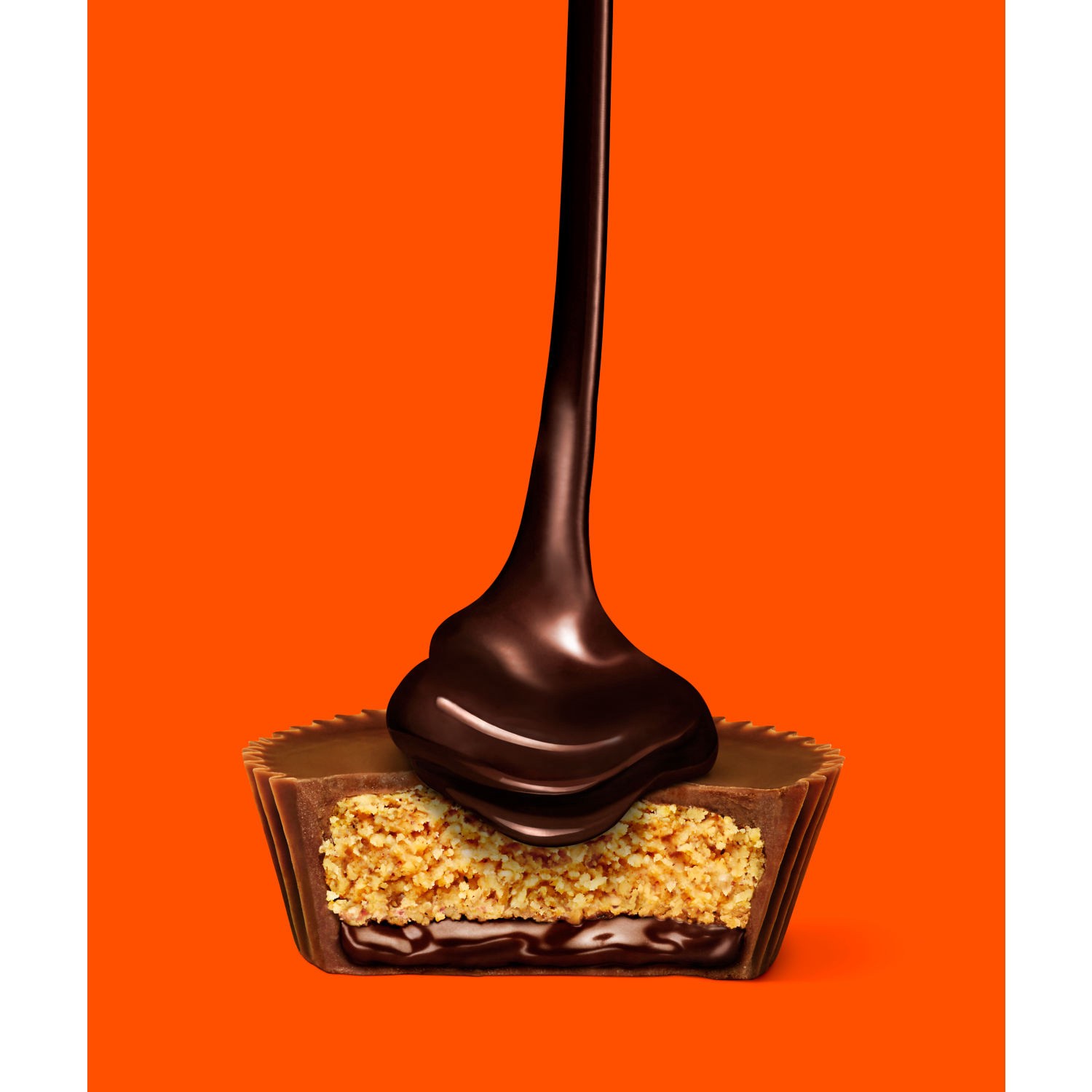 slide 7 of 9, Reese's Big Cup Chocolate Lava Milk Chocolate Peanut Butter Cups, Candy Packs, 1.4 oz (16 Count), 1.4 oz