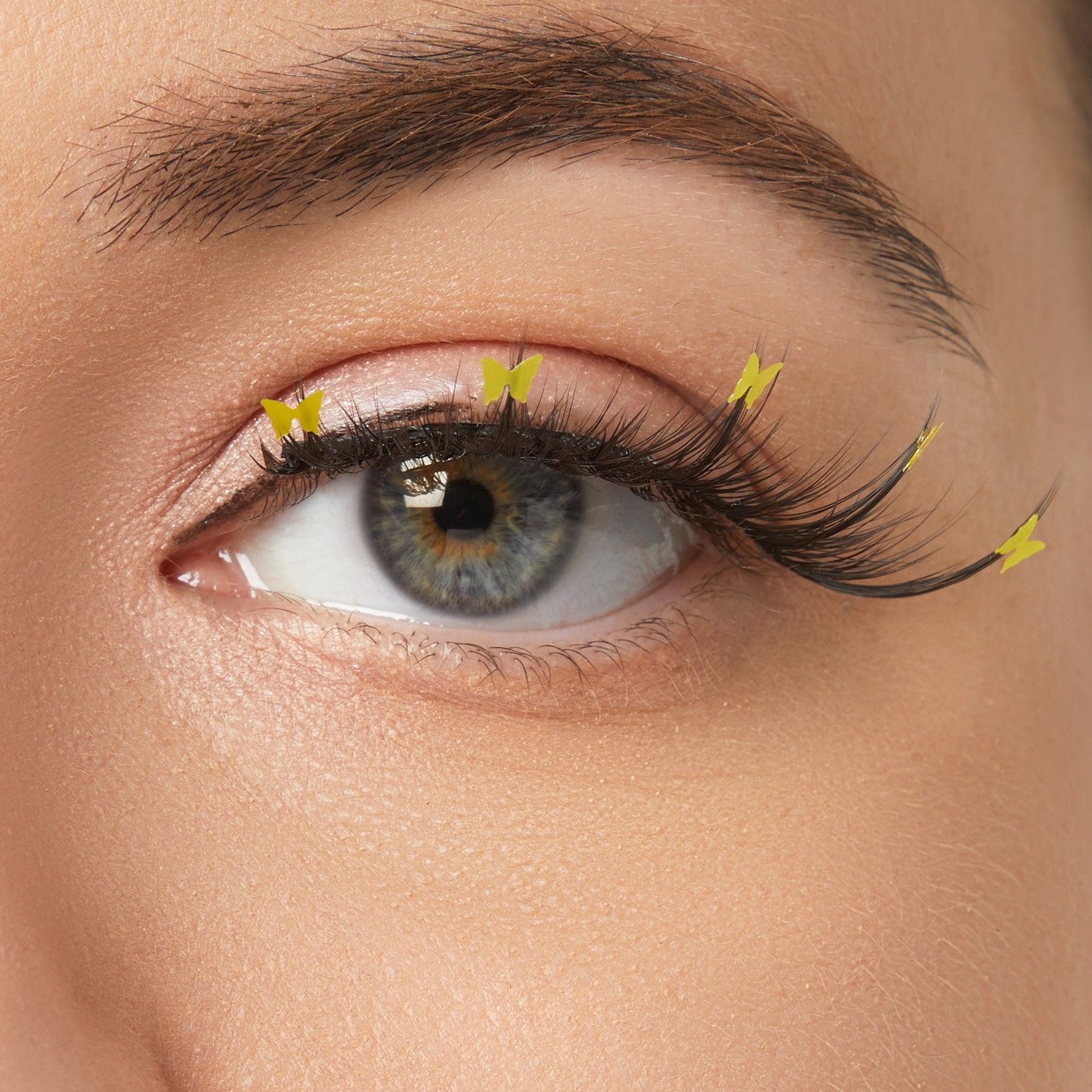 slide 2 of 5, KISS Halloween Limited Edition Funky Vampire False Eyelashes, 1 Pair - Immortal, 1 ct