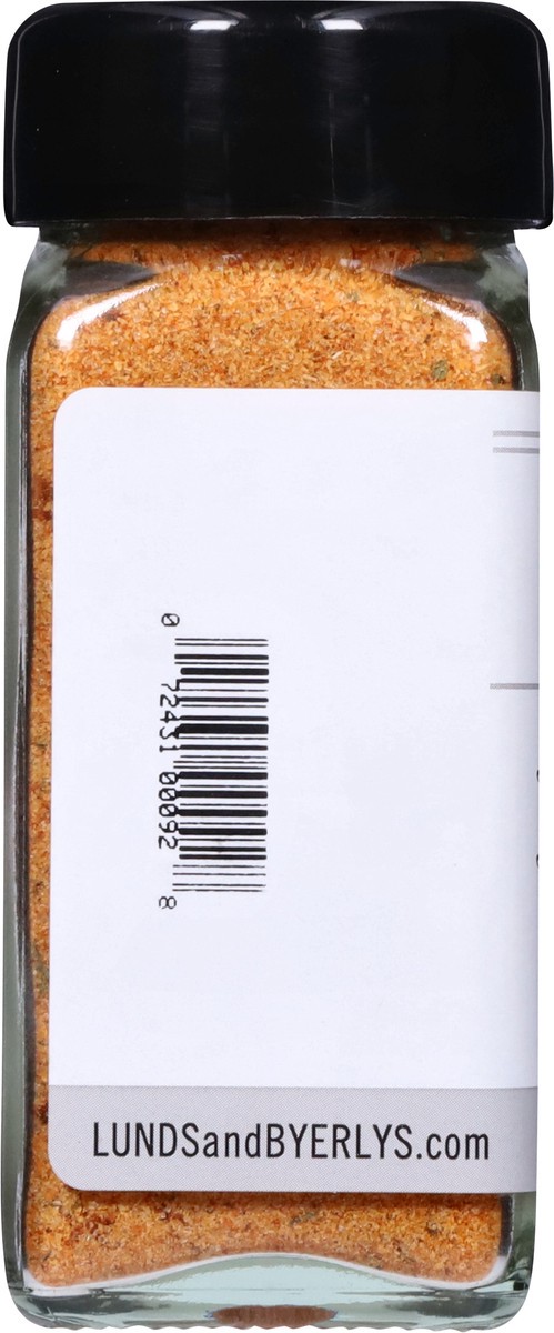 slide 3 of 9, Lunds & Byerlys Sriracha Seasoning 3.2 oz, 3.2 oz