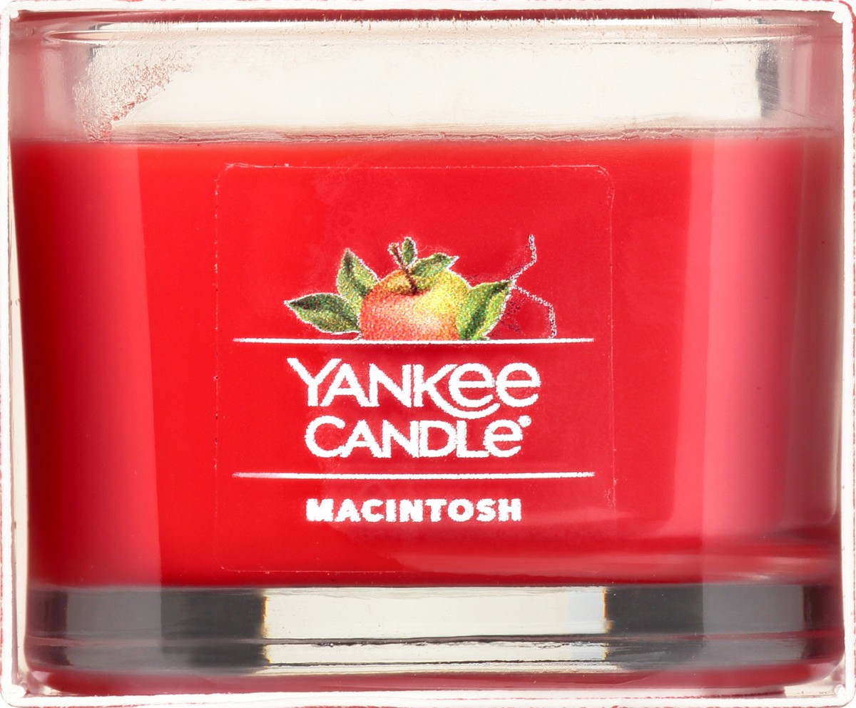 slide 5 of 9, Yankee Candle Macintosh Candle 1 ea, 1 ct