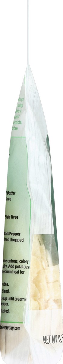 slide 3 of 6, Essential Everyday Three Cheese Blend, Italian Style, Shaved, 6 Ounce, 6 oz