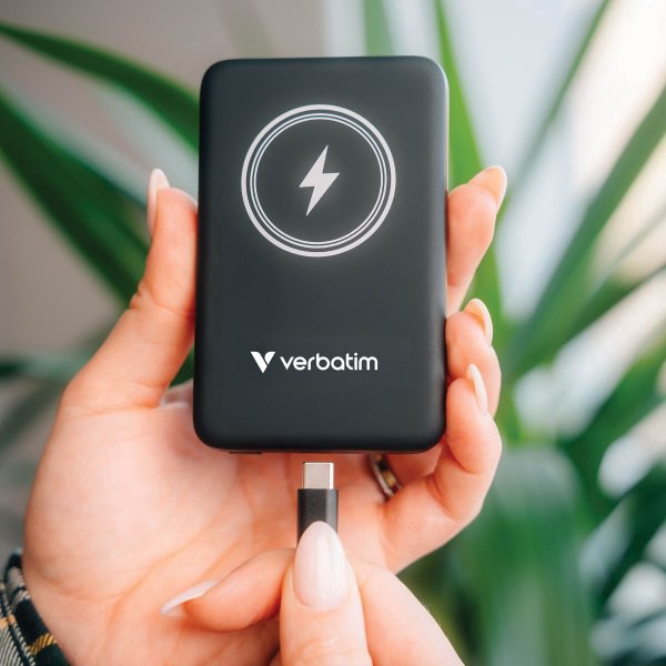 slide 3 of 10, Verbatim Charge 'n' Go Magnetic Wireless Power Bank, Black, 32240, 1 ct