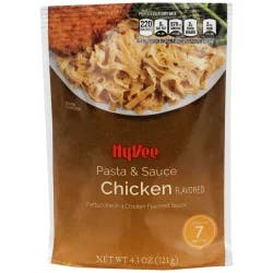 Hy-vee Chicken Fettuccine Pasta In A Chicken Flavored Sauce