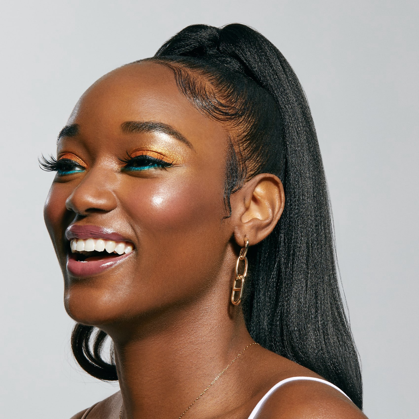 slide 2 of 5, Kiss Colors & Care Glide & Define Non-Slip Detangling Brush, 1 pc