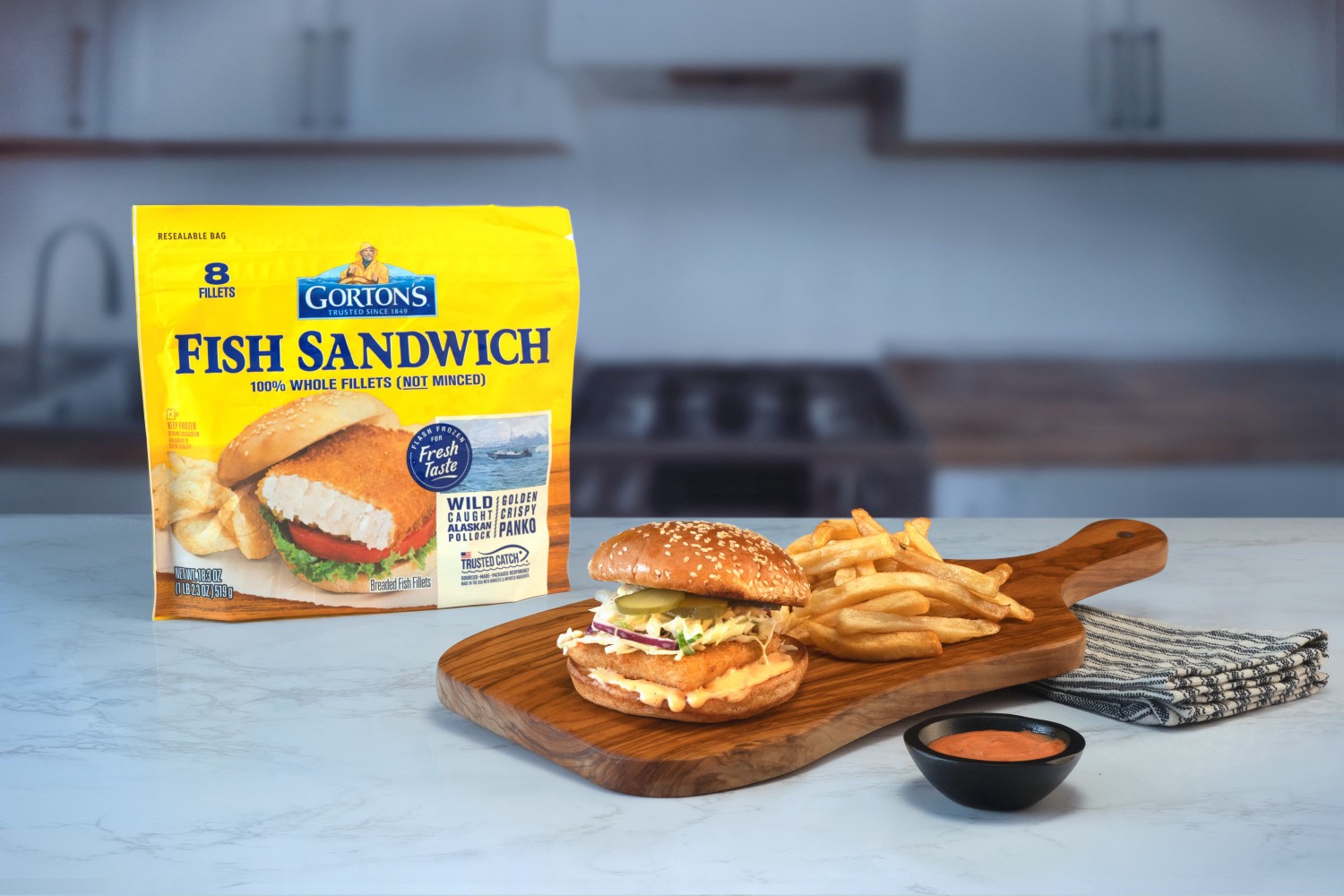 slide 8 of 10, Gorton's Gorton''s Breaded Fish Sandwich Cut from 100% Whole Fish Fillets (Not Minced), Wild Caught Alaskan Pollock, Frozen, 8 Count, 18.3 Ounce Resealable Bag, 8 ct