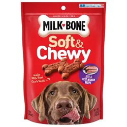 Milk-Bone Soft & Chewy Dog Treats with Beef & Filet Mignon Recipe With Chuck Roast - 5.6 oz Bag