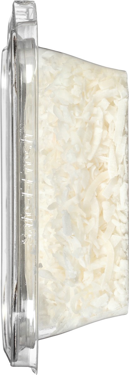 slide 4 of 9, JLM Manufacturing Sweetened Coconut Flakes 7 oz, 7 oz