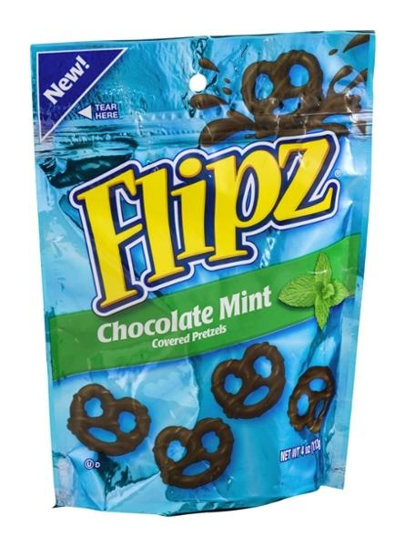 slide 1 of 1, DeMet's Demets Candy Company Flipz Chocolate Mint Covered Pretzels, 4 oz