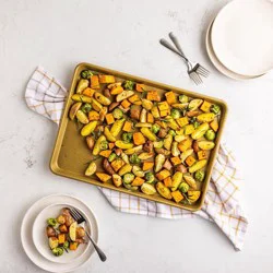 Hy-Vee Seasons Gold Nonstick Jelly Roll Half-Sheet Baking Pan