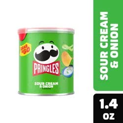 Pringles Potato Crisps Chips, Lunch Snacks, Office and Kids Snacks, Grab and Go Snack Pack, Sour Cream and Onion, 1.4oz Can, 1 Can