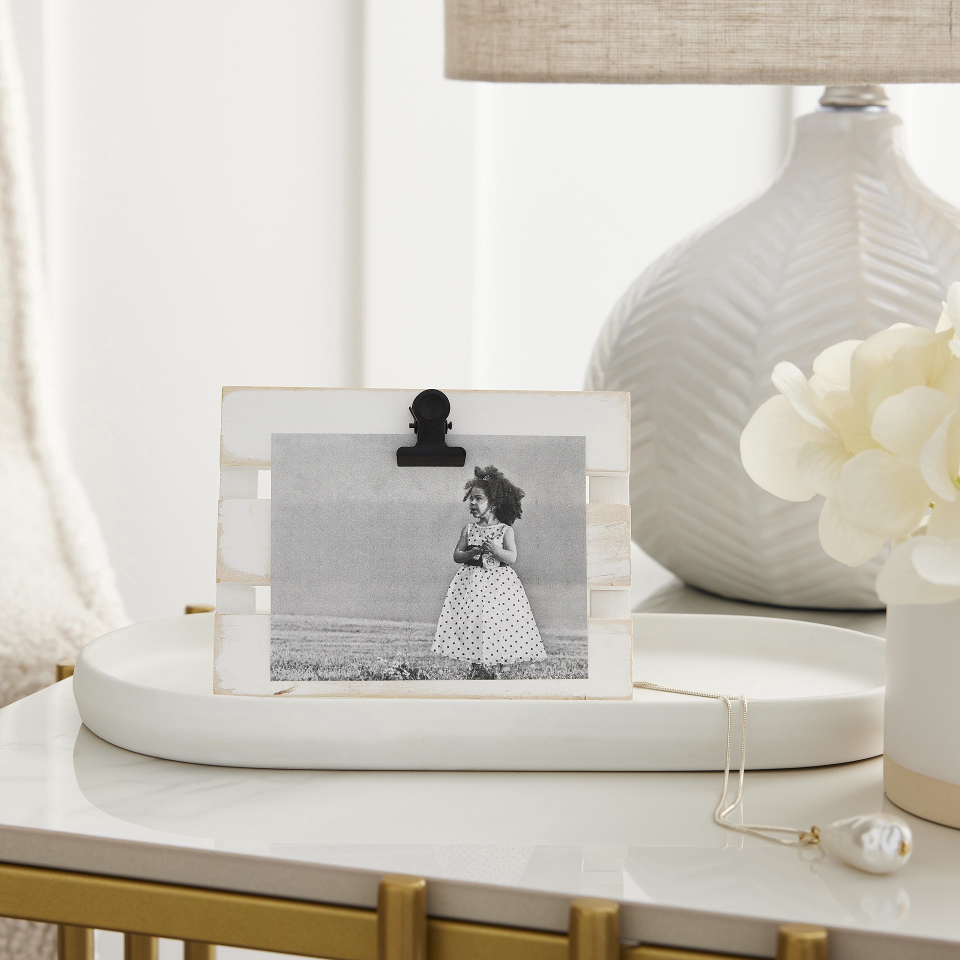 slide 2 of 4, Natural Slatted Mini Clip Frame By Studio Decor, 3.7 in x 4.72 in x 1.26 in