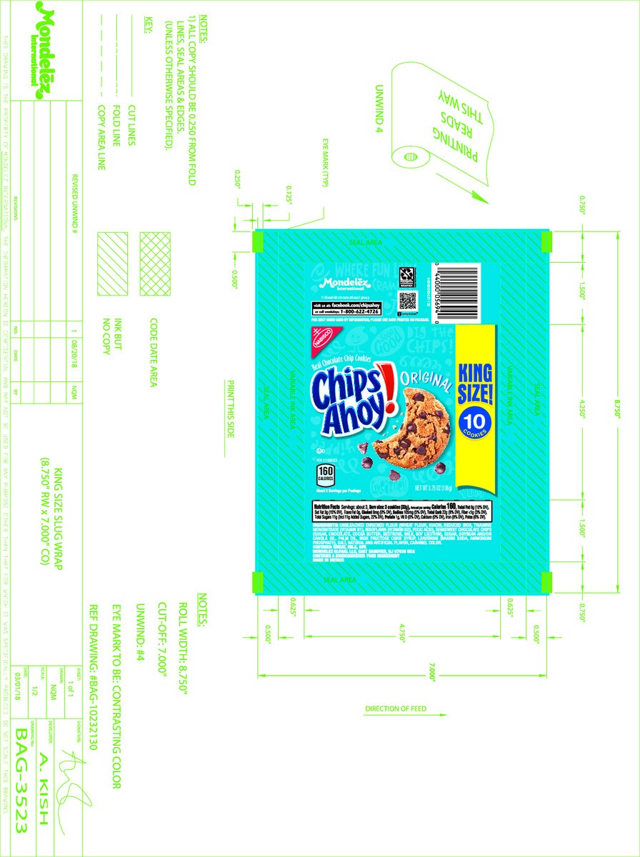 slide 8 of 13, CHIPS AHOY! Original Chocolate Chip Cookies, 8 King Size Snack Packs (10 Cookies Per Pack), 30 oz