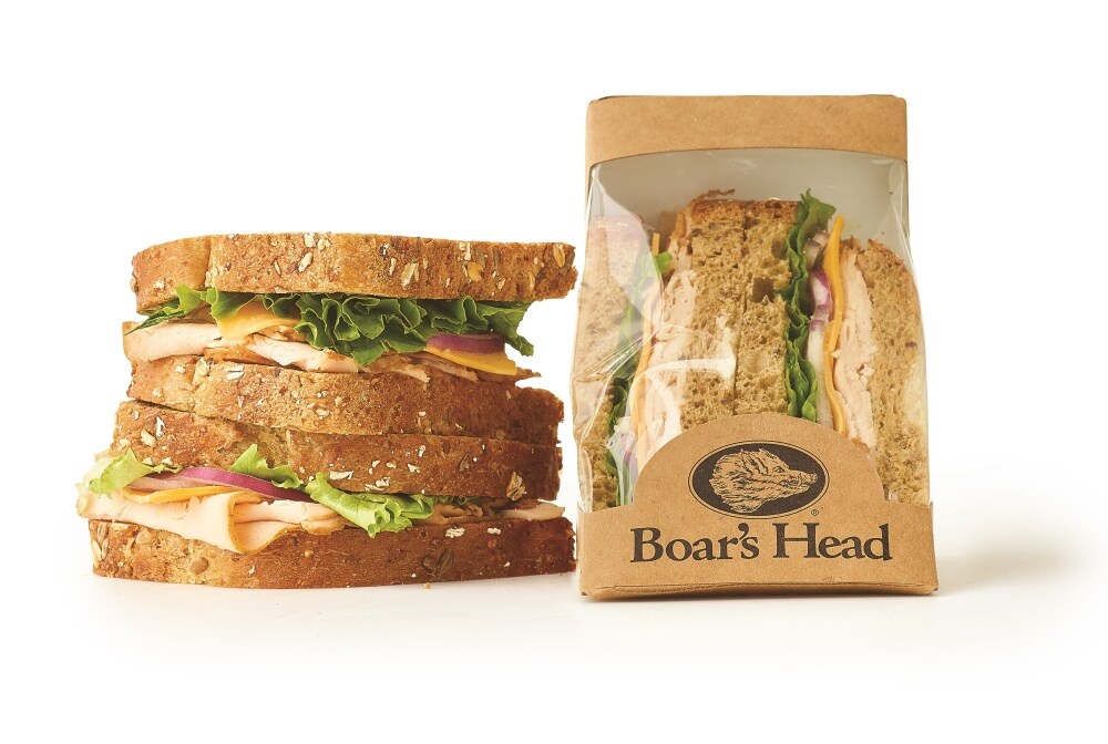 slide 1 of 1, Boar's Head Head Grab N Go Handcrafted Ever Roast Chicken Cheddar Sandwich, 10.5 oz
