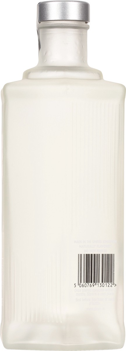 slide 8 of 9, CleanCo Clean V Non-Alcoholic Apple Vodka Alternative, 700 ml