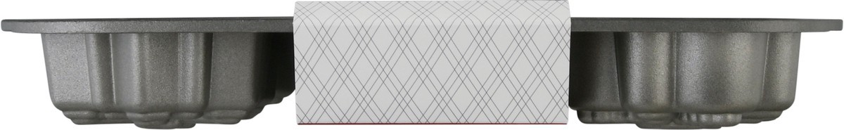 slide 9 of 9, Nordic Ware Frozen Snowflake Cakelet Pan 1 ea, 1 ct